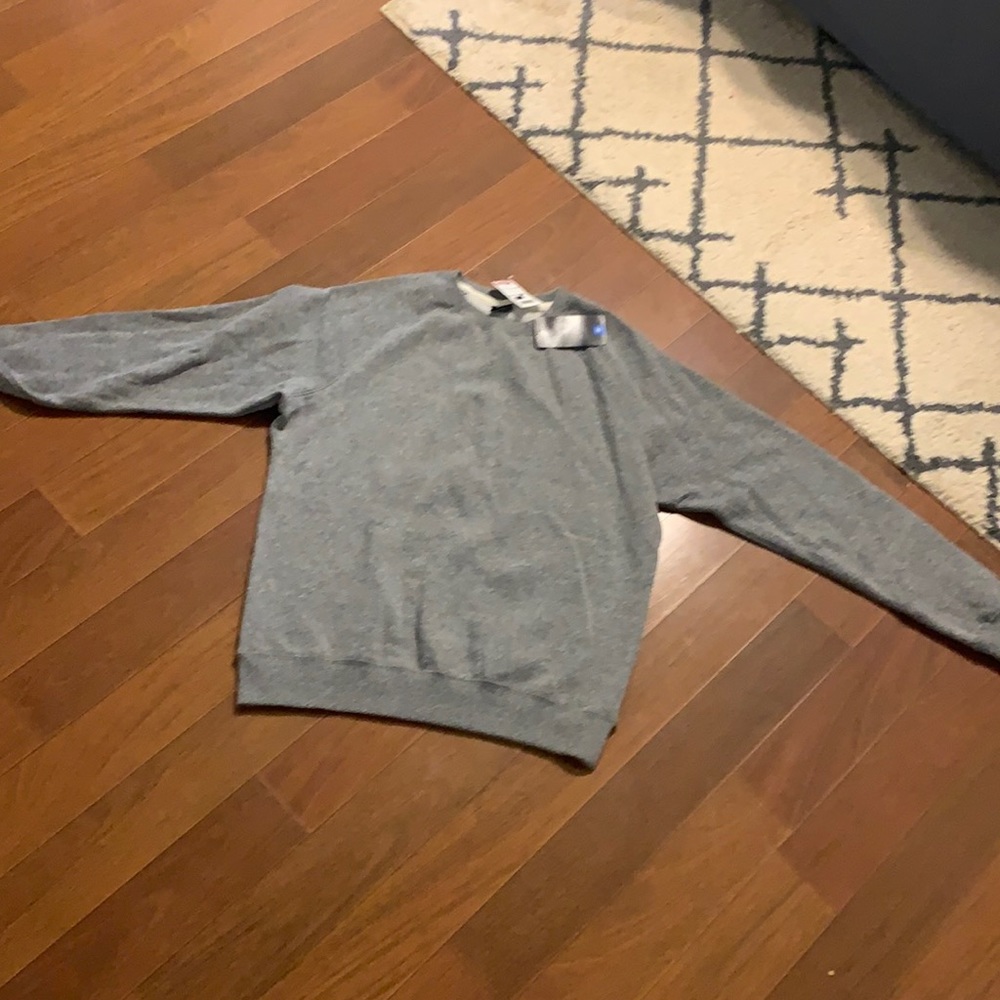 Men’s Medium sweater